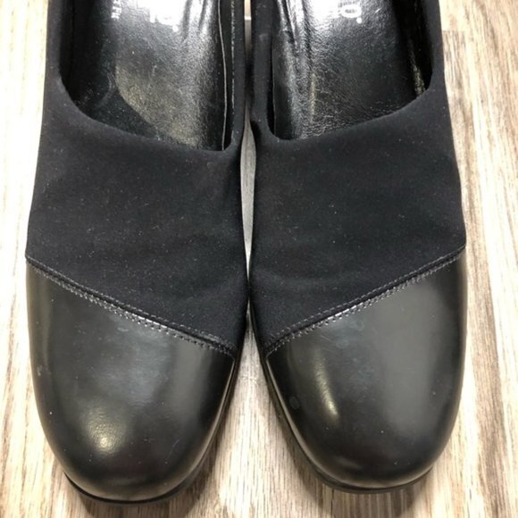 Munro American shock absorbing chuck leather Heels - Picture 6 of 7